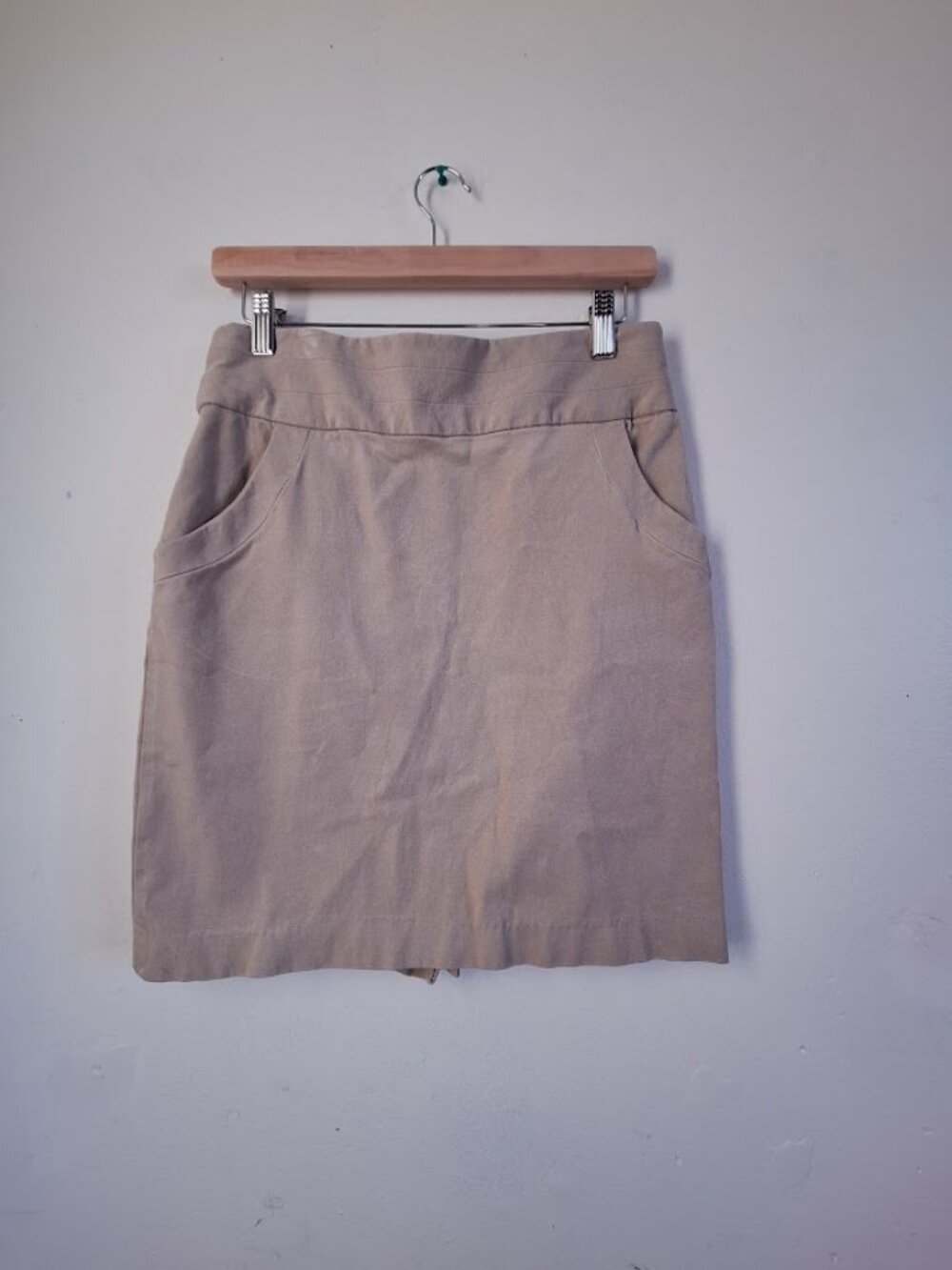 Banana Republic Beige A-Line Skirt Size 4 Cotton Rayon Stretch